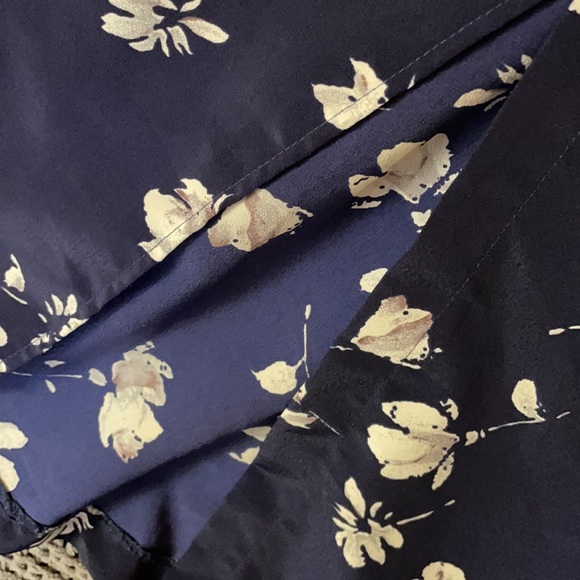 One2One Navy Blue Skirt with White & Grey Flowers - Picture 8 of 9